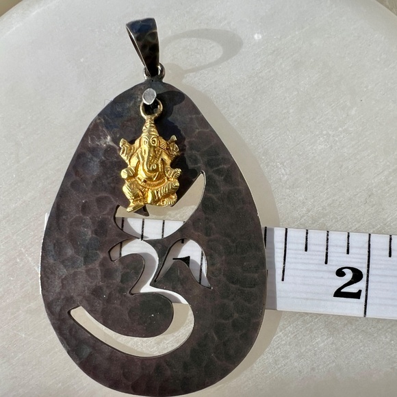Vintage Sterling Silver & 18K Gold Om Ganesh Pendant India Artisan Jewelry - Picture 5 of 15